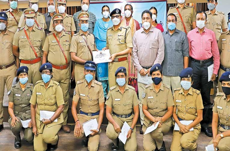 தடையை மீறி விநாயகர் சிலை ஊர்வலம் நடத்தினால் சட்டப்படி நடவடிக்கை காவல் ஆணையர் எச்சரிக்கை.!