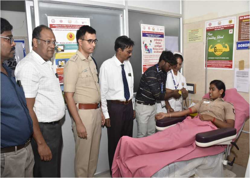 காவல் கண்காணிப்பாளர் தீபக் சிவாச் தலைமையில் காவல்துறை சார்பில் இரத்ததான முகாம்..!