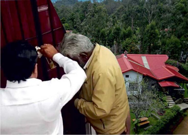 கொடைக்கானலில் 200-க்கும் மேற்பட்ட விடுதிகளுக்கு நோட்டீஸ்..! 2 விடுதிகளுக்கு சீல் ..!