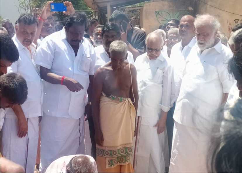 சமுதாயக்கூடம் கட்ட அடிக்கல் நாட்டு விழாவில் அமைச்சர் I. பெரியசாமி