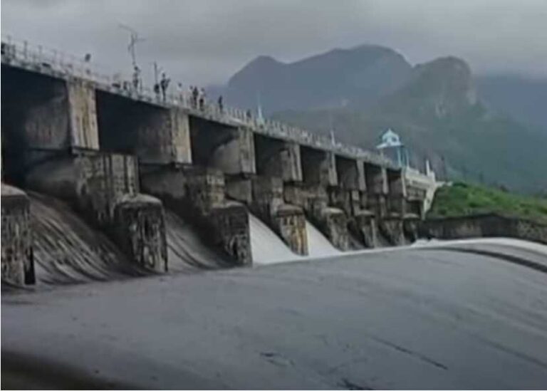 நிரம்பி வழியும் ஆழியார் அணை! ஆழியாறு ஆற்றில் மக்கள் இறங்க தடை