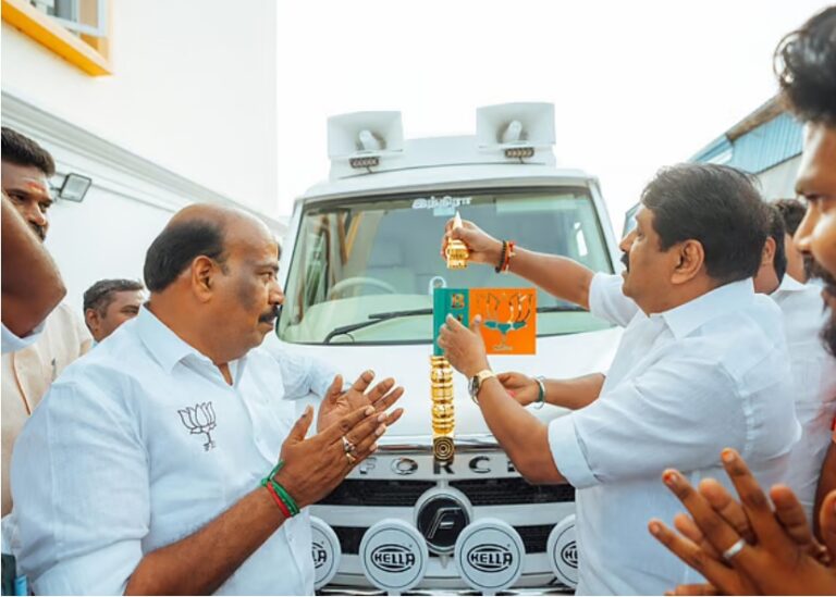 MGR பாணியில் நயினார் நாகேந்திரன் வலம்..! அடுத்து முதல்வன் நான் தான்..!!