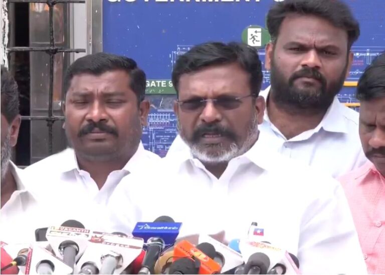 ஆணவப் படுகொலை கவின் குடும்பத்துக்கு ஆபத்து!! முதல்வர் ஸ்டாலினை சந்தித்த திருமாவளவன்!