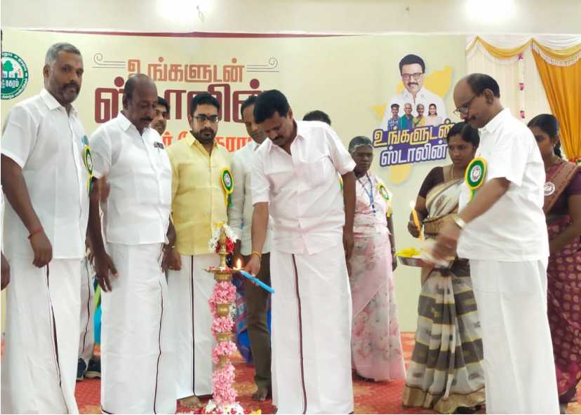 “உங்களுடன் ஸ்டாலின்” முகாமை மாவட்ட செயலாளர் முருகேசன் குத்துவிளக்கு ஏற்றி துவங்கி வைப்பு..!