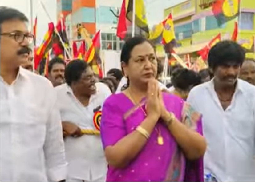 “உள்ளம் தேடி இல்லம்” முதற்கட்ட சுற்றுப்பயணத்தை துவங்கிய பிரேமலதா விஜயகாந்த்
