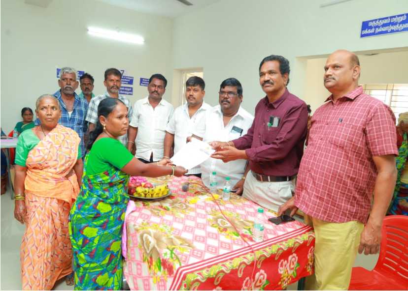 திண்டுக்கல் ரெட்டியார் சத்திரம் ஜி நடுப்பட்டியில் உங்களுடன் ஸ்டாலின் முகாம்..!