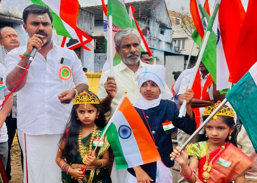 பொள்ளாச்சி பாஜக சார்பில் 79-வது சுதந்​திர தினம் கொண்டாட்டம்..!