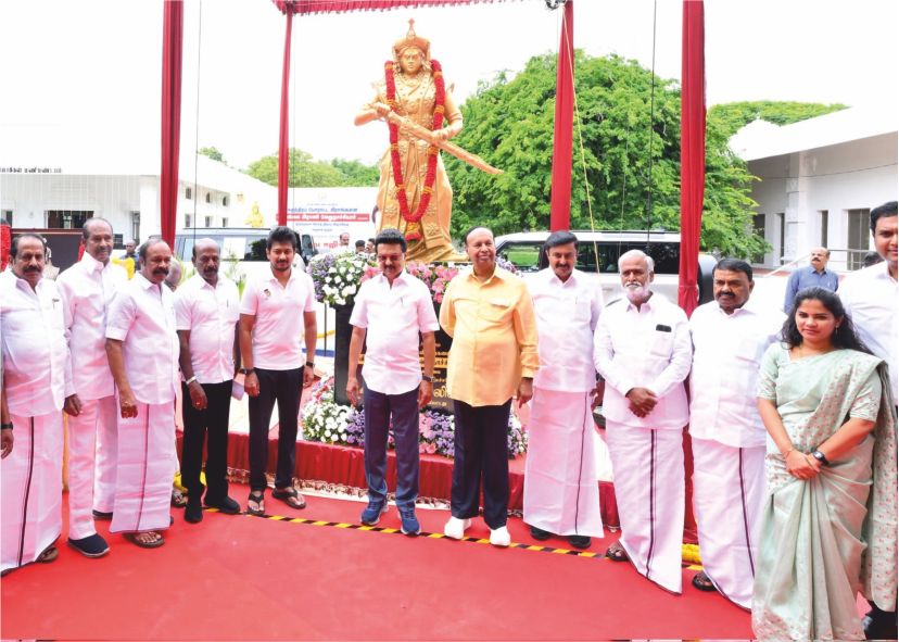 காந்தி மண்டபத்தில் வேலுநாச்சியார் அவர்களின் 50 இலட்சம் செலவில் பிரம்மாண்ட சிலை!!