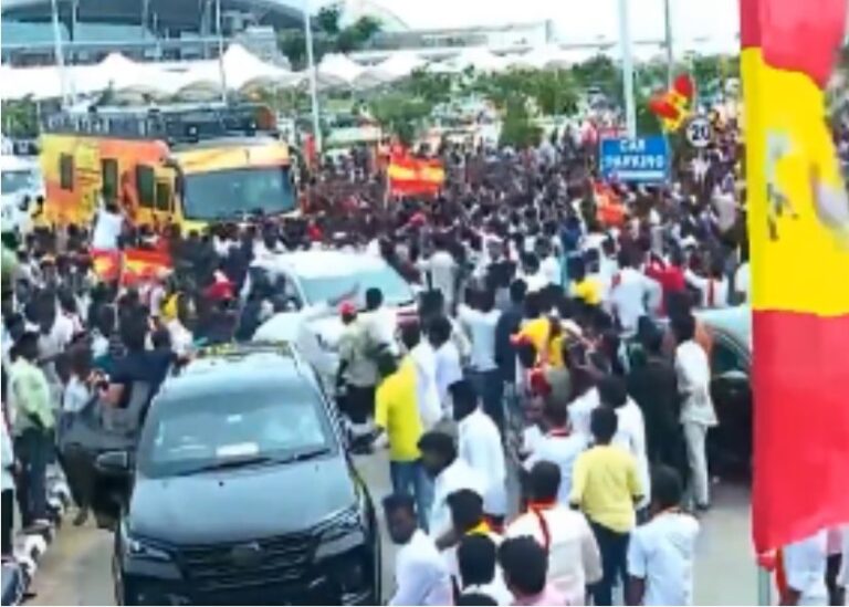 திருச்சியில் ஒட்டுமொத்தமாக முடங்கிய திருச்சி சாலைகள்!