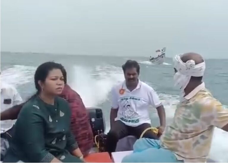 கடல் மாநாடிற்கு கடலுக்குள் சென்று சீமான் ஆய்வு!!