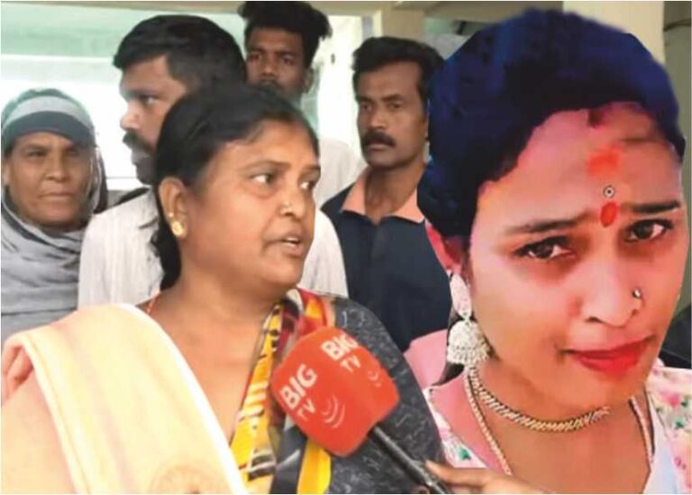 Woman Murder by cutting the throat in front of her sont!!