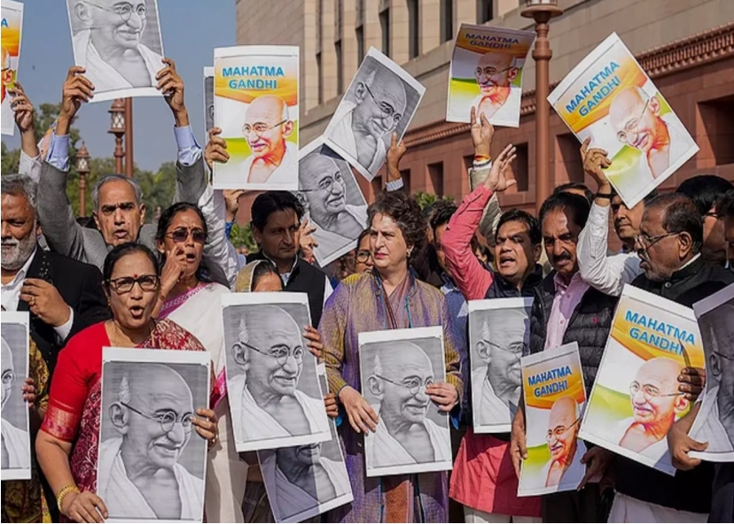 பாராளுமன்றத்தில் 'G RAM G'-யை எதிர்த்து எம்.பி.க்கள் போராட்டம்!!