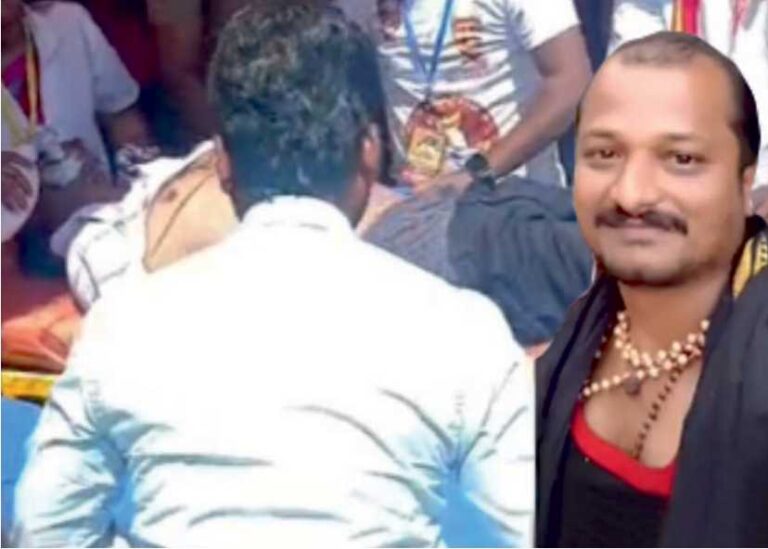 கரூர் போலவே சேலத்தில்... விஜய் பேசிக் கொண்டிருந்தபோதே மயங்கி விழுந்த தொழிலாளர் பலி..!!