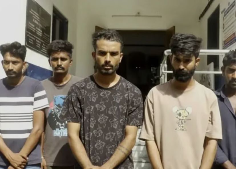 மனைவி பிடிக்கவில்லை..!! மனைவியை 50,000 ரூபாய்க்கு நண்பர்களுக்கு விற்ற கணவன்!!