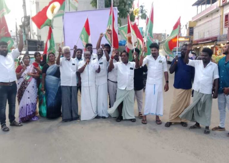 மேகதாது அணை கட்டுவது எதிர்த்து வளரும் தமிழகம் கட்சி சார்பில் ஆர்ப்பாட்டம்!!