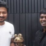 ராப் பாடகர் வேடனுக்கு காலத்தின் நிறம் கருப்பு சிவப்பு நூலை உதயநிதி ஸ்டாலின்!!