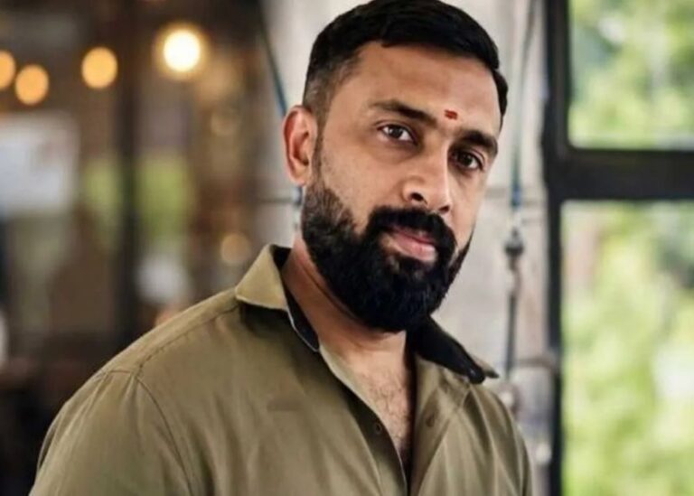 குடும்ப நல நீதிமன்றம் வழங்கியது நீதியல்ல... ஒரு கொடூரக் கொலை.. இணையவாசிகள் குமுறல்!!