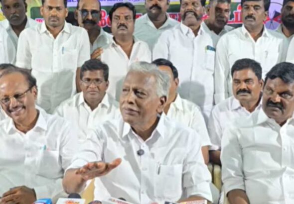 கே.பி. முனுசாமி திமுக, விசிக.. எல்லா இடங்களுக்கு ஓடிய ஓடுகாலி, சந்தர்ப்பவாதி ஆதவ் அர்ஜுனா!!