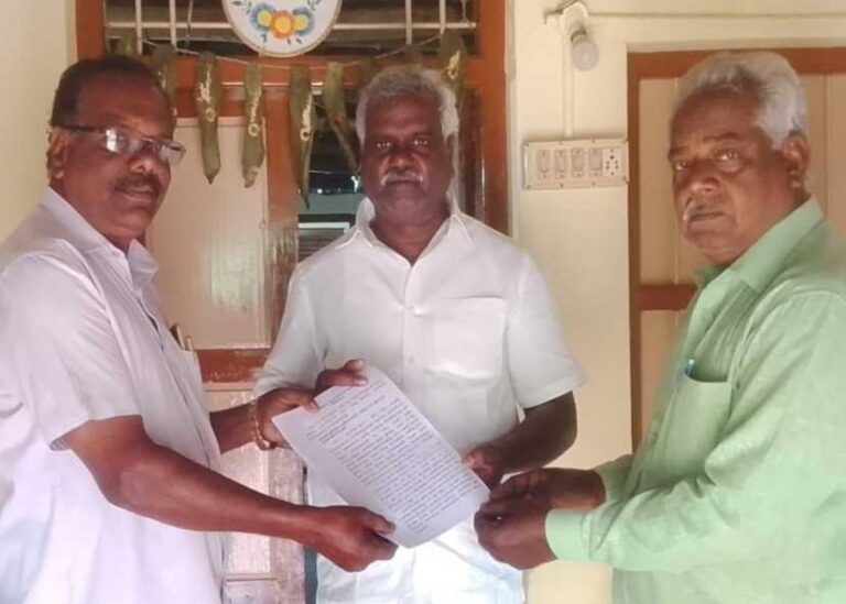 தமிழ்நாடு தற்காலிக இளநிலை உதவியாளர்கள் சங்கம் சார்பில் க. மாரிமுத்து அவர்களிடம் மனு!!