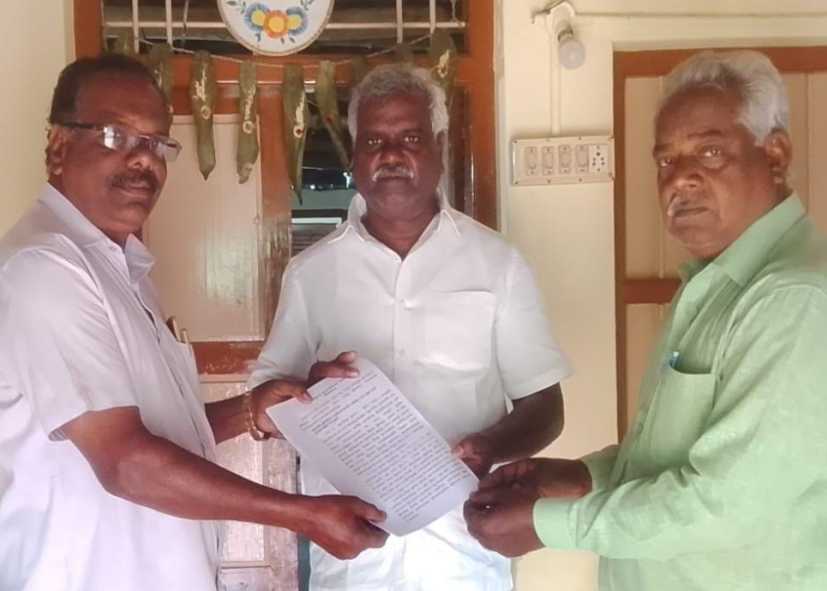 தமிழ்நாடு தற்காலிக இளநிலை உதவியாளர்கள் சங்கம் சார்பில் க. மாரிமுத்து அவர்களிடம் மனு!!