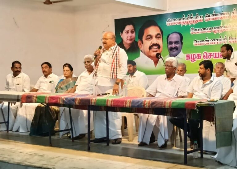 பொள்ளாச்சி V. ஜெயராமன் மேற்பார்வையில் அதிமுக வளர்ச்சி பணிகள் குறித்து ஆலோசனை கூட்டம்!!
