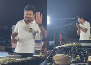 கொட்டும் மழையில் இளைய கலைஞர் வெளியில் வரும் வரை காத்திருந்த தொண்டர்கள்!!