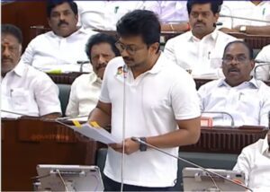 இளைய கலைஞர் உதயநிதி எங்களை ஓடக் கூடாதுனு சொல்லிட்டு!! இப்ப முதல்வரே வேகமாக ஓடுறாரே!!