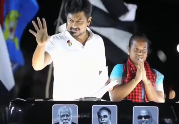 இளைய கலைஞர் உதயநிதி “சட்டமன்றத்தில் விஜய் இன்னும் Dance Fight தான் போடல..!!”